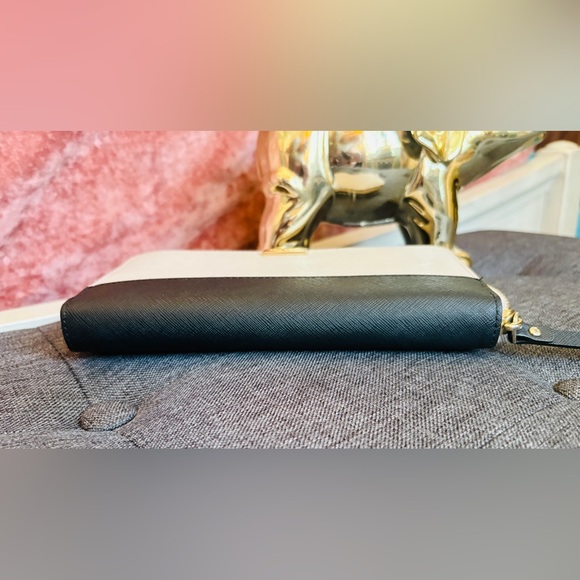 Kate Spade Neda Laurel Way Wallet - Picture 10 of 14